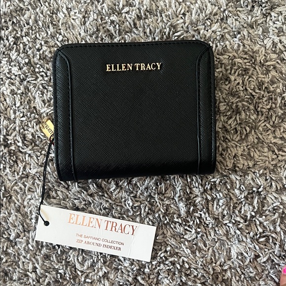 Ellen Tracy Black Saffiano Wallet - Picture 1 of 1